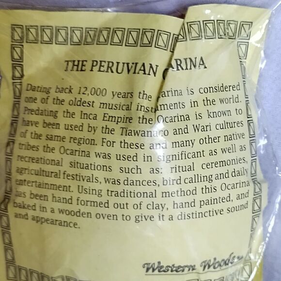 PERUVIAN FLUTE Hand Painted Ocarina WHISTLE Handmade 7 Hole MUSICAL INSTRUMENT - Picture 5 of 6